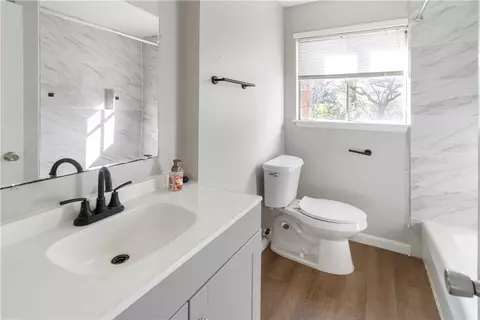 Bath - 1012 1014 East 23rd St, Bryan, TX 77803 photo 1 of 2