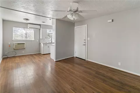 Living - 1012 1014 East 23rd St, Bryan, TX 77803 photo 3 of 5
