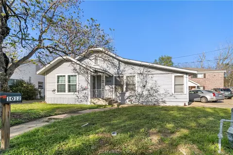 Exterior - 1012 1014 East 23rd St, Bryan, TX 77803 photo 2 of 5