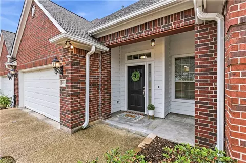 1612 Fable Ln, College Station, TX 77845