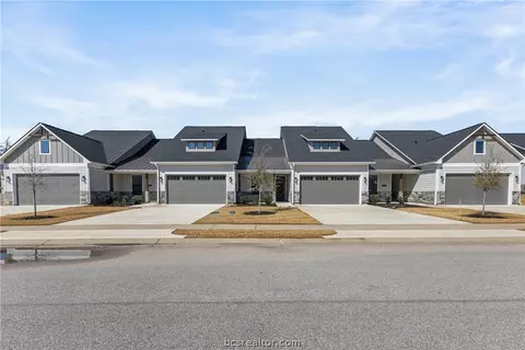 5039 Mooney Falls Dr, Bryan, TX 77802