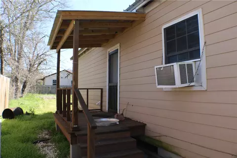 185 County Road 415, Somerville, TX 77879