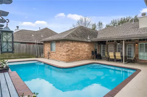 5215 Samuels Dr, Pasadena, TX 77505 photo 2