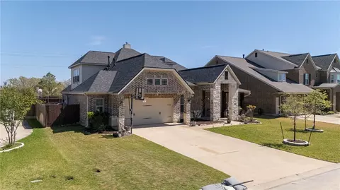 4405 Toddington Ln, College Station, TX 77845