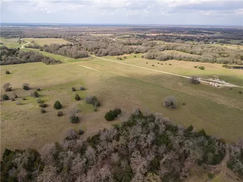 10100 Ferrill Creek Rd, Bryan, TX 77808