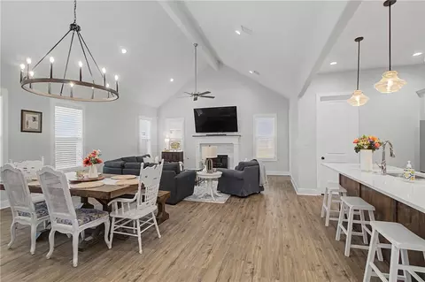 3555 Chantilly Path, Bryan, TX 77808 photo 11