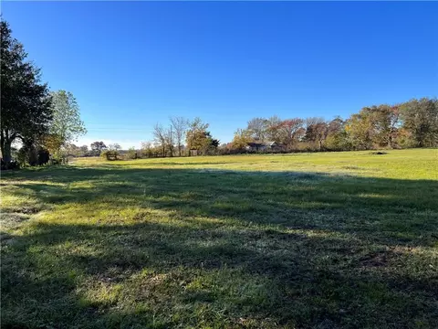 7636 Fm 2 Rd, Navasota, TX 77868