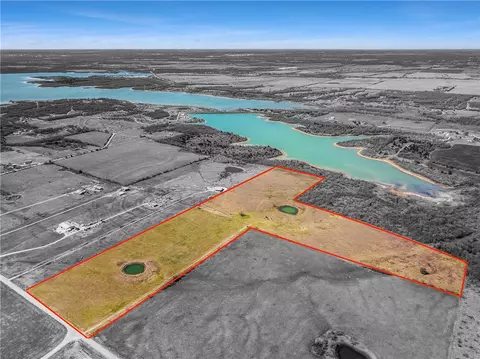 1258 Steinke Rd, Mart, TX 76664