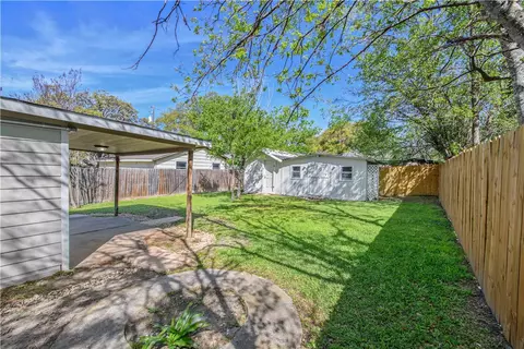 Exterior - 1302 E 23rd St, Bryan, TX 77803 photo 4 of 5