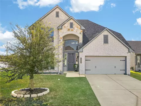 2001 Shimla Dr, Bryan, TX 77807