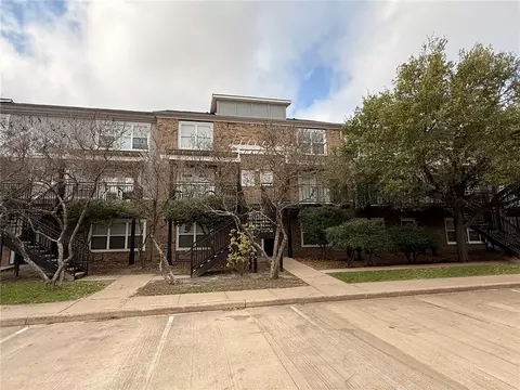 1725 Harvey Mitchell Pkwy 1430, College Station, TX 77840