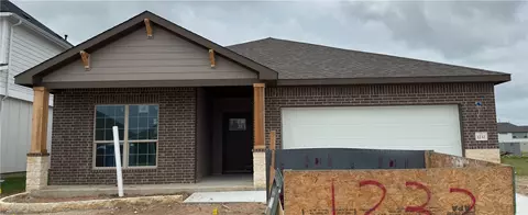 1232 Patriot Dr, College Station, TX 77845