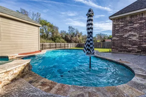 1827 Basin Trl, Brenham, TX 77833 photo 27