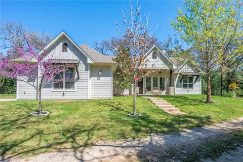 11947 Gordon Ln, Bryan, TX 77808 photo 3