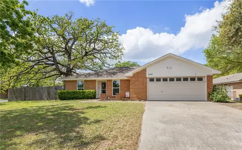 2916 Adrienne Dr, College Station, TX 77845