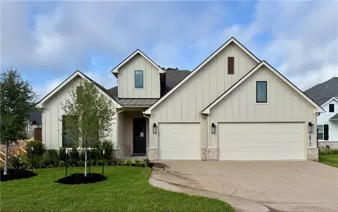 1812 Register Ct, College Station, TX 77845
