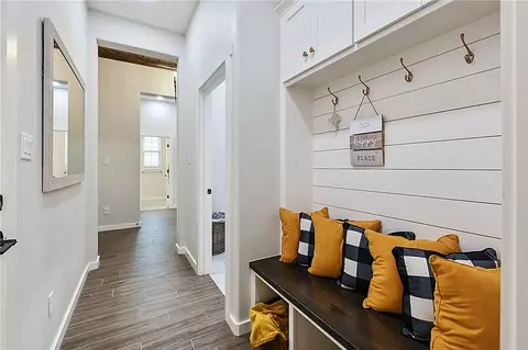 Entry Way - 2805 Captain Dr, Bryan, TX 77808 photo 2 of 2