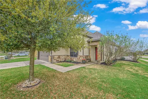 2017 Snowy Brook Trl, Bryan, TX 77807