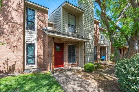 1904 Dartmouth E-2, College Station, TX 77840