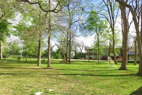255 Siedel Rd, Brookshire, TX 77423