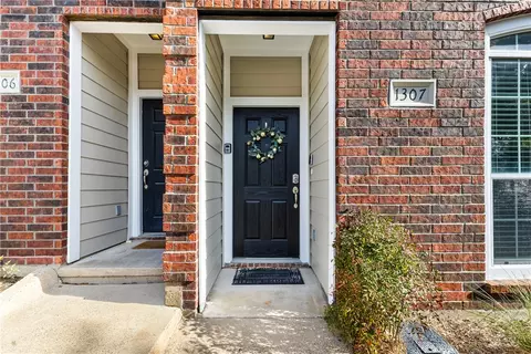 305 Holleman Drive E 1307, College Station, TX 77840