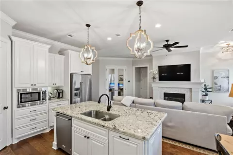 Kitchen - 2816 Maroon Ct, Bryan, TX 77807 photo 8 of 8