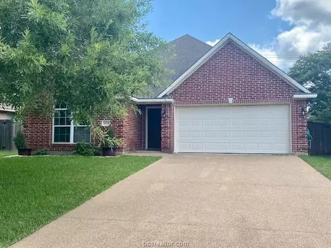 4015 Pomel Dr, College Station, TX 77845