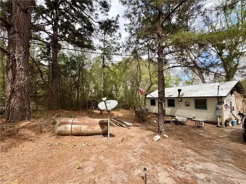 1280 Lakeview Dr, Caldwell, TX 77836