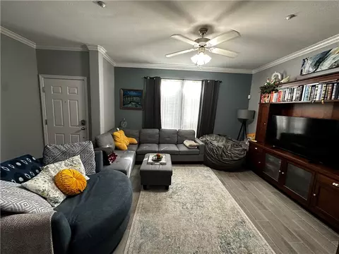 305 Holleman Drive E 301, College Station, TX 77840