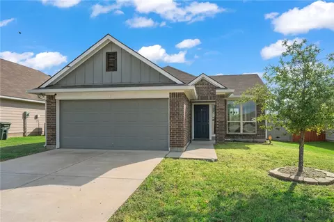 2703 Redcap St, Bryan, TX 77803