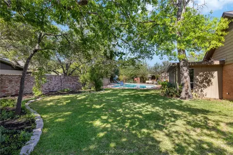 Other - 800 Esther Blvd, Bryan, TX 77802 photo 1 of 6
