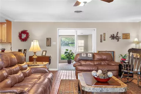 Other - 800 Esther Blvd, Bryan, TX 77802 photo 3 of 6