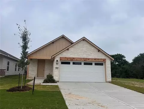 914 Fork Ct, College Station, TX 77845