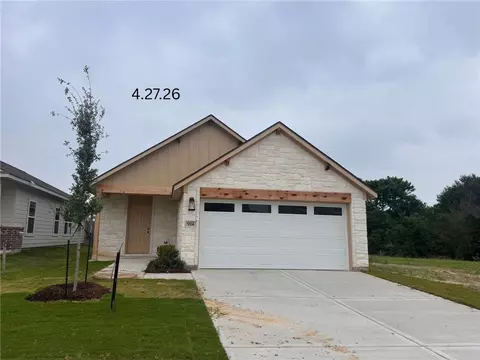 914 Fork Ct, College Station, TX 77845