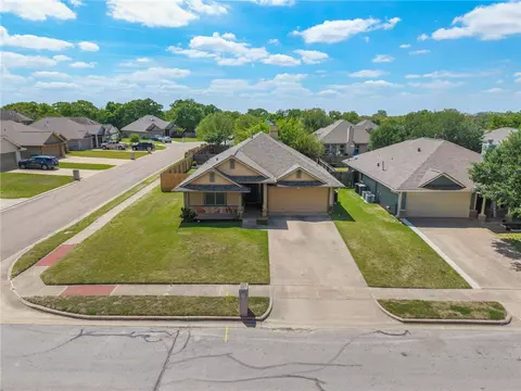 View/Area - 1700 Kingsgate Dr, Bryan, TX 77807 photo 1 of 3
