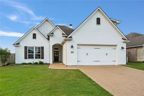 4112 Caney Creek Ct, College Station, TX 77845