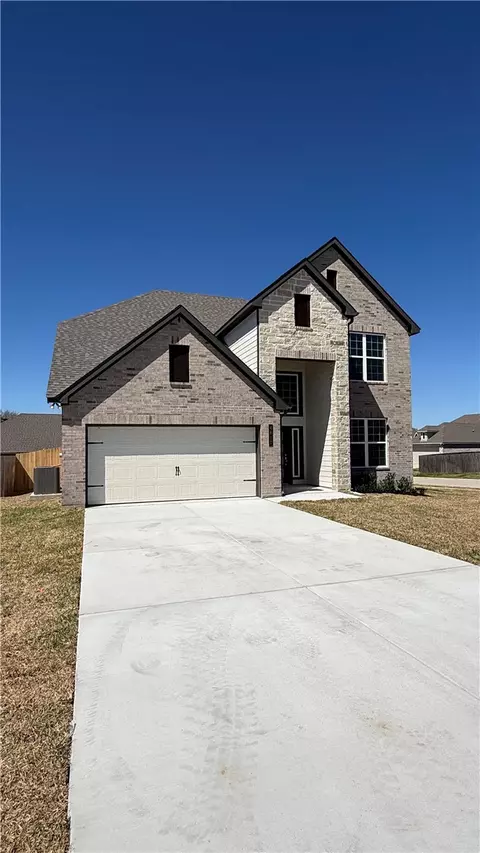 4817 Native Tree Ln, College Station, TX 77845