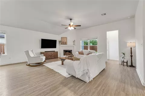 Living - 1907 Cambria Dr, Bryan, TX 77807 photo 2 of 5