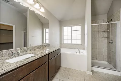 Bath - 3009 Positano Loop, Bryan, TX 77808 photo 1 of 2