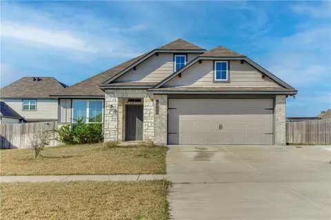 2008 Viva Rd, Bryan, TX 77807