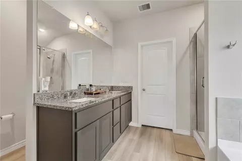 Entry Way - 2016 Chief St, Bryan, TX 77807 photo 7 of 7