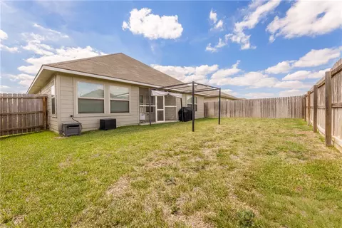 Exterior - 2016 Chief St, Bryan, TX 77807 photo 3 of 3