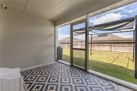 Exterior - 2016 Chief St, Bryan, TX 77807 photo 2 of 3