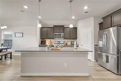 Kitchen - 2016 Chief St, Bryan, TX 77807 photo 1 of 4