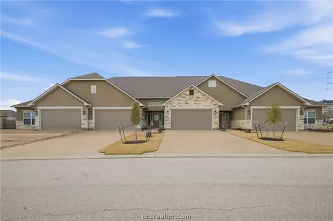 3822 Alamosa St, College Station, TX 77845