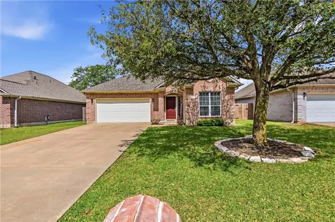 1011 Bougainvillea St, College Station, TX 77845