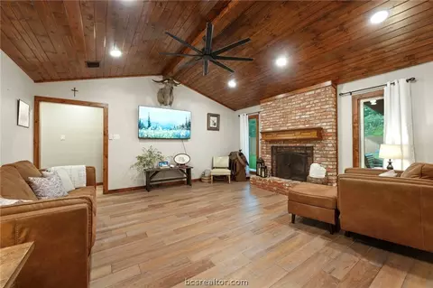 Other - 2305 Hillside Dr, Bryan, TX 77802 photo 2 of 6