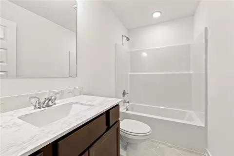 Bath - 6053 Badger St, Bryan, TX 77807 photo 3 of 3