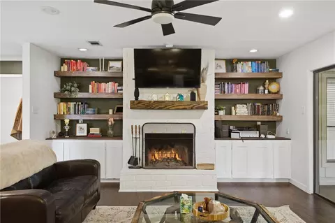 Living - 2012 Red River Dr, Bryan, TX 77802 photo 2 of 2