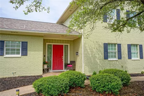 Exterior - 3505 Spring Ln, Bryan, TX 77802 photo 3 of 8